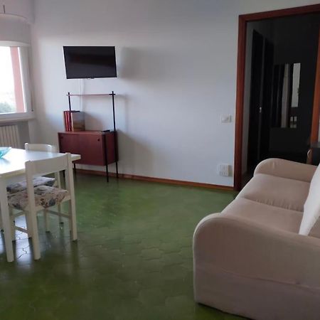 Casa Di Baia Apartment Pesaro Bagian luar foto
